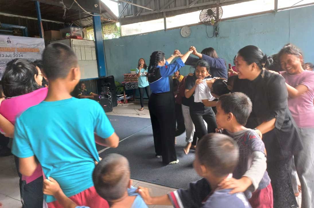 KUNJUNGAN KASIH KE PANTI ASUHAN KASIH BUNDA UTARI