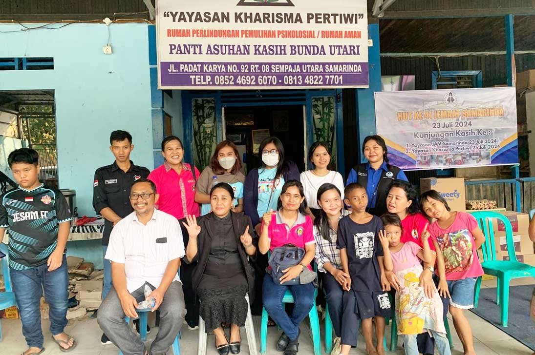 KUNJUNGAN KASIH KE PANTI ASUHAN KASIH BUNDA UTARI