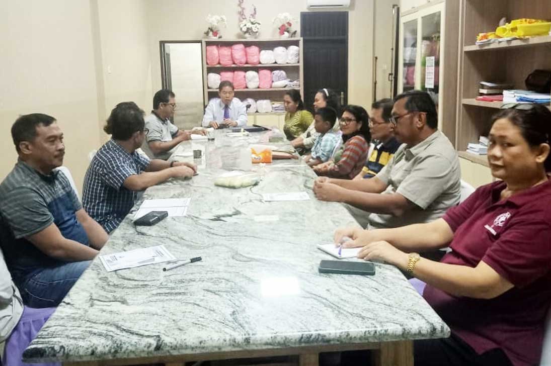 RAPAT YAYASAN